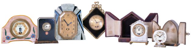 Pocket watches- 6 (Six): All "heart beat" novelties with mock pendulums, one with rocking dancers, various case styles, two with outer cases