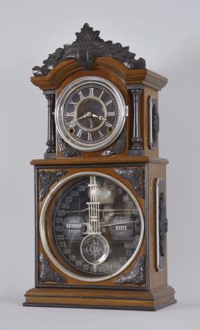 Reproduction of the Ithaca Calendar Clock Co. "No. 3 1/2 Parlor" shelf clock